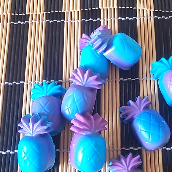 🫧🧼🫧 Bundle of 10 Vegan Soap 🧼 - Picture 3 of 6
